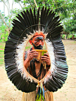 nativebeautyway:my friend Kapakuru Yawanawá at the 2011 Yawa Festival in the Brazilian Amazon