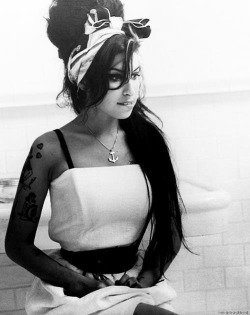  r.i.p. amy winehouse