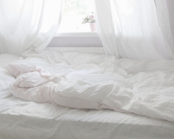 mermaid-in-the-makingg:  exotic—boho:  I want to sleep now