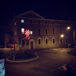 Movida, Padova by night #zombie#italy#h#padua #christmas#natale#december#dicembre#2011#winter#crivellin