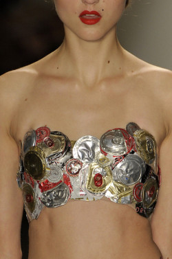 nellyretardo:  jeremy scott, spring 2011 