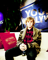 secretlyridiculousdreamer-blog:  People Who I Fell In Love With In 2011(in no particular order) Evan Peters 