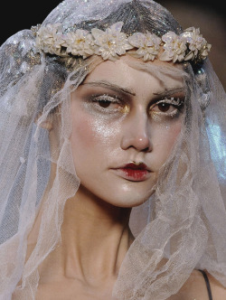 Ksenia Kahnovich @ John Galliano Fall 2009