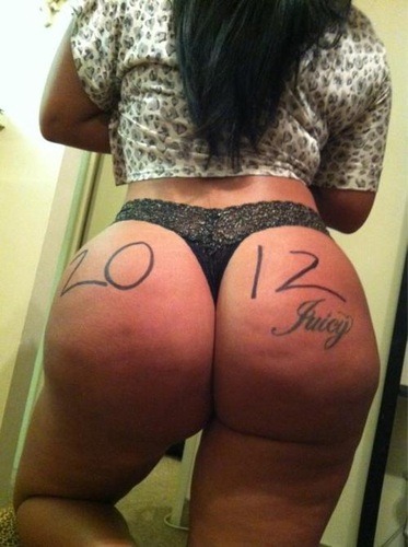 asstittesentertainment:  She Got 2012 On Her Ass 