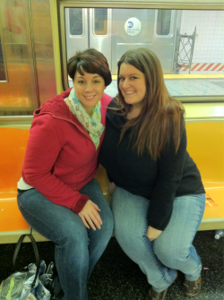 jade38h:  @serenaspassion and I on subway in NYC Subway!!! Yea!