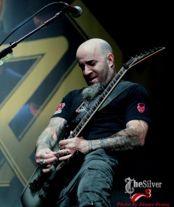 shitsthatscool:  Scott Ian - Anthrax! Jager Tour in Atlanta!