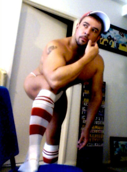 meninsocks:  Oh buddy! Sexy as! love white and red…. 