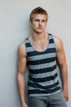  Alex Ludwig/Cato 