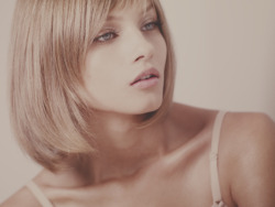 beautyfetishist:  Anna Selezneva by Guy Aroch 