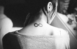 icryinthisfuckingsilence:  you promised.. forever 