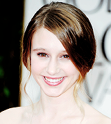  Golden Globes 2012 - red carpet Taissa Farmiga. 