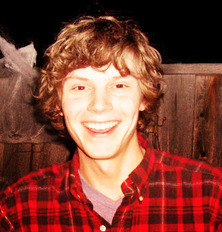 alexk-sierrad-blog:  Happy 25th Birthday Evan Peters! 