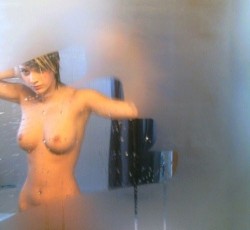 ilove-boobs:  Very Steamy If you Submit I will post So don’t