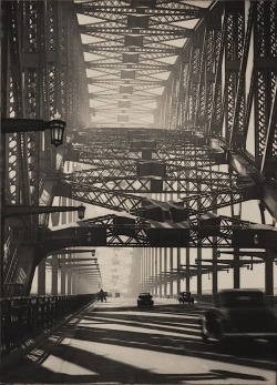 luzfosca:  Harold Cazneaux  Sydney Bridge, Bridge pattern, Arch