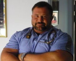 macbeef:  bearbeef:  He’s an animal doctor in Texas. I would