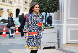 missjennaleencherie:  Miroslava Duma in front of the Dior boutique