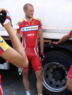 cyclist4580:  cyclist4580 | LOVE LYCRA? | REBLOG 