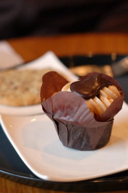 withlovefromdesiree:  Peanut Butter cupcake at Sweet City Desserts