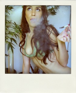 marijuana girls weed model