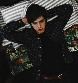  letter f (celebritychallenge) Freddie Highmore (Alfred Thomas Highmore). 