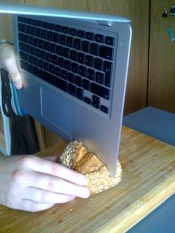 dosv:  the macbook air is a bad computer but a great bread knife