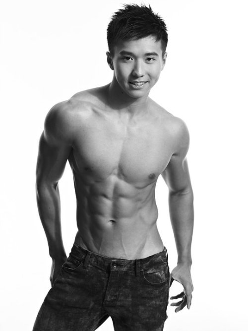 Manhunt Singapore 2011 Top 20 - Alex Ng (Lex Gin) Facebook: https://www.facebook.com/alex.ng.the.one =)