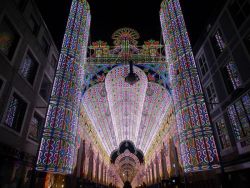 myedol:  The De Luminarie Cagna. A giant colonnade made of wood