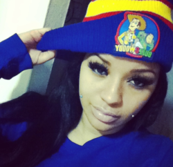 shesbombb:  F0LL0W US ON INSTAGRAM FOR MORE PICS»» http://www.instagram.com/SHESSBOMBB««