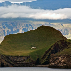 cowgirlclaire:my future home don’t touch me