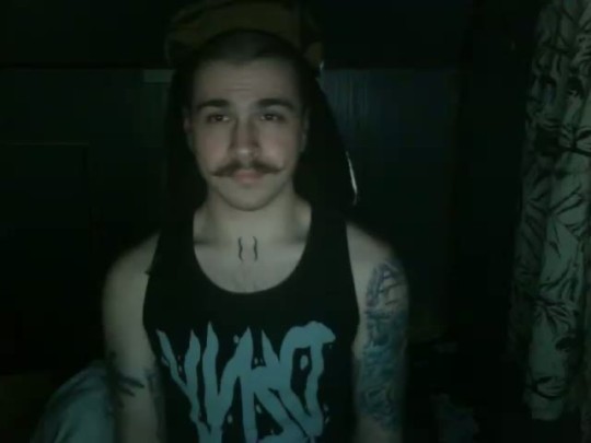 ughhh, so fucking good looking.