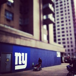 midwood97:  Go Big Blue! #superbowl #sunday #newyork #giants
