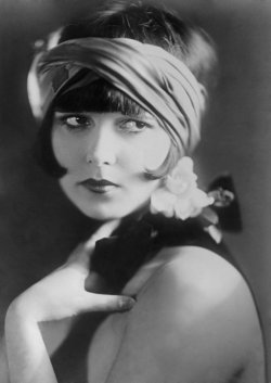 inspirationgallery:  Louise Brooks 