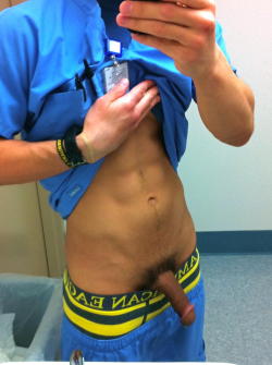 durianspam:  Ugh, hot Asian guys with great bodies and in scrubs.