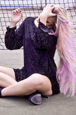 lilac-youth:  ☯ LILAC! FOLLOW ME TO WONDERLAND http://lilac-youth.tumblr.com/