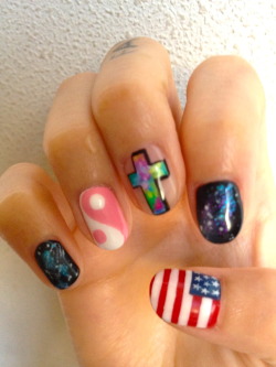 erikonakao-tokyo:  my nail<3 nail by Discohttp://ameblo.jp/nagicoco/http://disco-nail.tumblr.com/