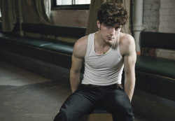 gemin-i:  Aaron Johnson (sun in gemini, venus in taurus, moon