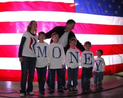 awidesetvagina:   “Romney’s family misspell their last name