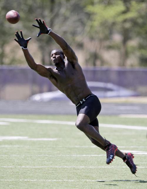 Dallas Cowboys and Oklahoma State Cowboy Dez Bryant