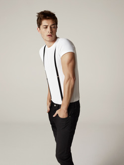 ohmyfrancisco:  Big Star Spring Summer 2012 campaign. Ph: Simon