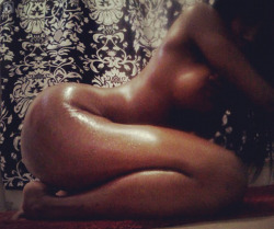 ebony-nudes:  blackpantha:lemmeseeunaked:@CocaineMEGAHEADtalk