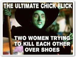 pleatedjeans:  via  Ever notice that Glinda totally trolls the