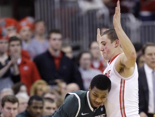 Ohio State’s Aaron Craft can been seen on ESPN tonight in about 30 mins. taking on Michigan. I love his pits!! YUMMY!!!