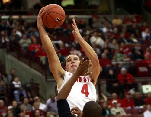 Ohio State’s Aaron Craft can been seen on ESPN tonight in about 30 mins. taking on Michigan. I love his pits!! YUMMY!!!