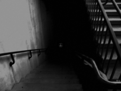 catbountry:  rubbyrubbishbin:  n8tacles:  tentacledicks:  rockerfox999:  otlgaming:  SCP-087 AKA THE CREEPY STAIRCASE GAME SCP-087 (free download available here) is a Unity first person horror game based on the SCP-087 entry at the SCP Foundation. Basical