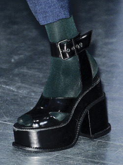 digitalsuicide2006:  mentalstability:  Vivienne Westwood Fall