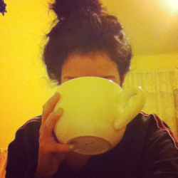 vidaenigmatica:  My mug    good lord thats a huge mug  wow lol