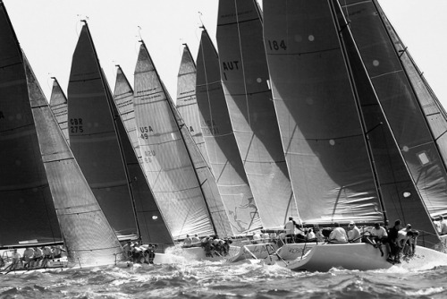 thesorrowsofgin:The Sorrows of Gin. Melges 32 fleet - hardcore