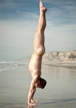Naked handstand on the beach.  [#gayporn #gay #publicnudity #nakedonthebeach