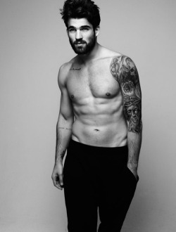 beardedmalemodels:  Dimitris Alexandrou 