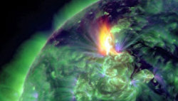 mothernaturenetwork:  Earth braces for biggest space solar storm